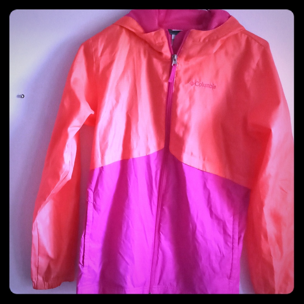 Columbia raincoat/windbreaker